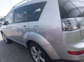 Mitsubishi Outlander - 2008