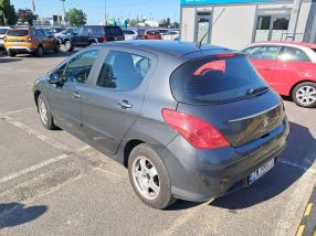 Peugeot 308 - 2012