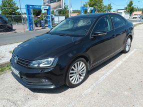 Volkswagen Jetta - 2015