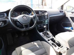 Volkswagen Golf - 2014