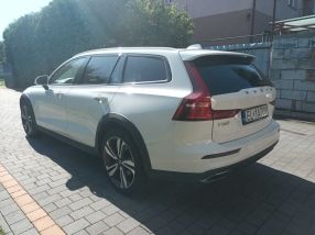 Volvo V60 Cross Country - 2021