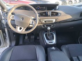 Renault Grand Scenic - 2012