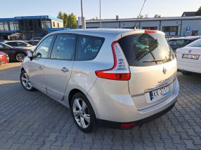 Renault Grand Scenic - 2012
