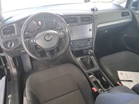 Volkswagen Golf - 2017