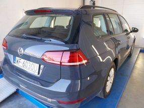 Volkswagen Golf - 2020