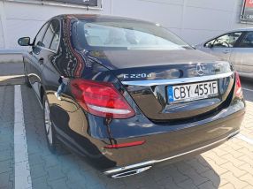 Mercedes-Benz E - 2017