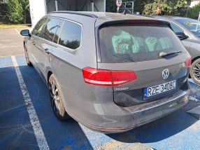 Volkswagen Passat - 2015