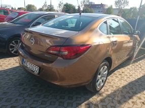 Opel Astra - 2016