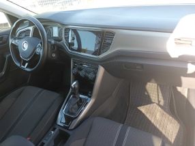 Volkswagen T-Roc - 2021