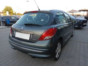 Peugeot 207 - 2011