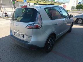 Renault Scenic - 2012