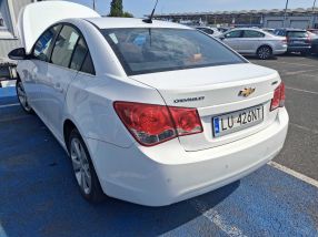 Chevrolet Cruze - 2012