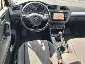 Volkswagen Tiguan - 2019