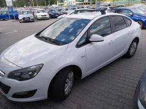 Opel Astra - 2015