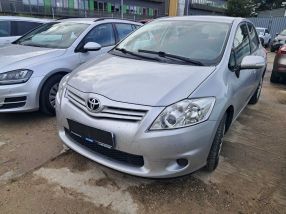 Toyota Auris - 2013