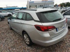 Opel Astra - 2016