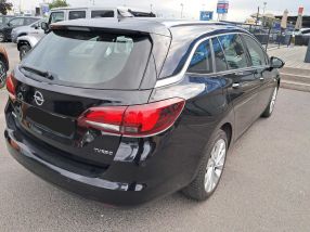 Opel Astra - 2016