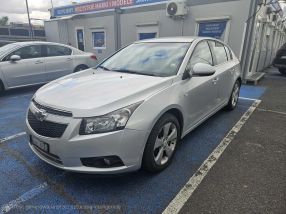 Chevrolet Cruze - 2012