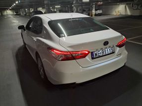 Toyota Camry - 2019