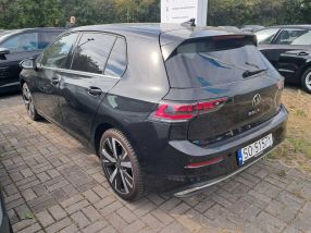 Volkswagen Golf - 2024