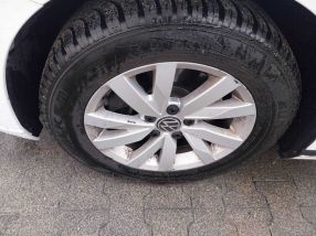 Volkswagen Passat - 2020