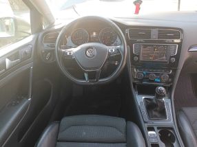 Volkswagen Golf - 2015
