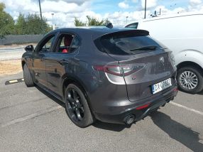 Alfa Romeo Stelvio - 2024