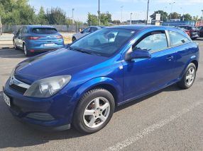 Opel Astra - 2009