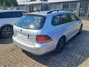 Volkswagen Golf - 2012