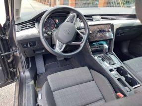 Volkswagen Passat - 2022