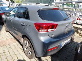 Kia Rio - 2021