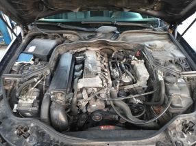 Mercedes-Benz E - 2009