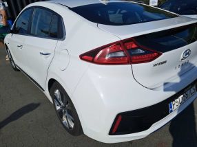 Hyundai Ioniq - 2016
