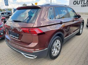 Volkswagen Tiguan - 2021
