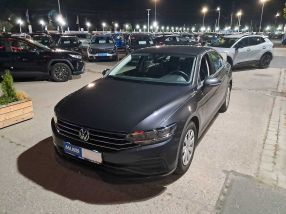 Volkswagen Passat - 2021