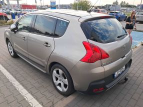 Peugeot 3008 - 2010
