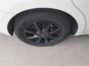 Kia Rio - 2015