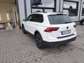 Volkswagen Tiguan - 2021