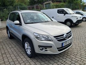 Volkswagen Tiguan - 2010