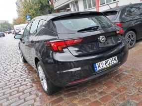 Opel Astra - 2016