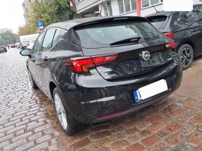 Opel Astra - 2016