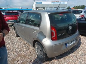 Volkswagen Up! - 2015