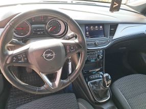 Opel Astra - 2019