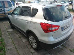 Suzuki SX4 S-Cross - 2020
