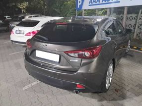 Mazda 3 - 2015