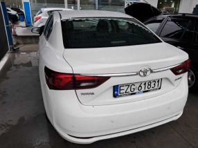 Toyota Avensis - 2015