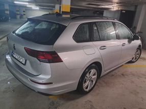 Volkswagen Golf - 2021