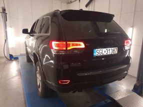 Jeep Grand Cherokee - 2016