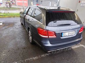 Mercedes-Benz E - 2015