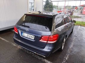 Mercedes-Benz E - 2015